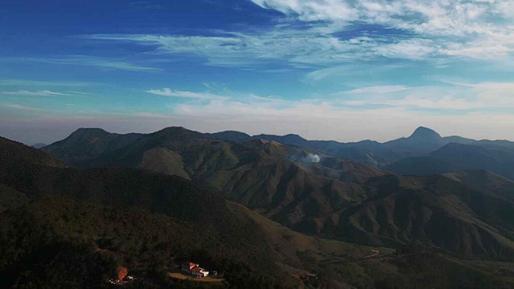 O refúgio natural que está conquistando amantes de aventura e natureza (Vale das Videiras – Petrópolis)