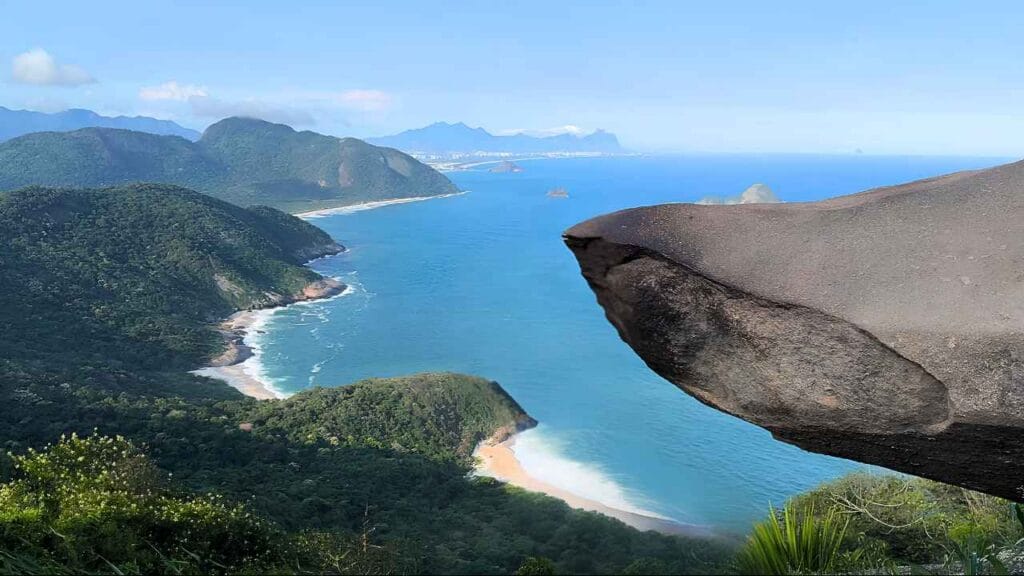 Pouca gente sabe, mas esta trilha leva a uma das vistas mais incríveis do Rio